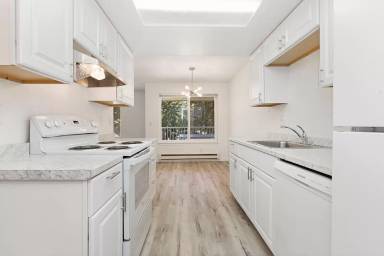 Main picture of 7925 236th St SW