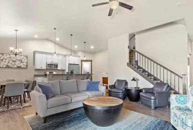 Main picture of 97 Croft Farms Rd