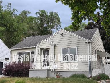 Main picture of 2248 Polk Ave