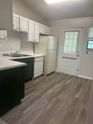 Main picture of 2347 Horne Ave
