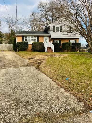 Main picture of 936 Weaver Ave