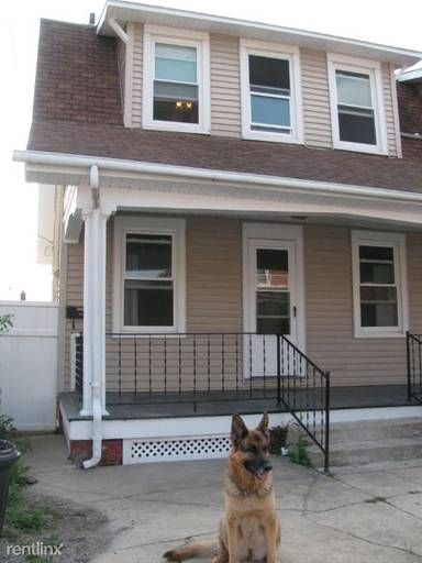 Main picture of 120 N Albemarle St
