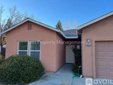 Main picture of 642 Pearl Pl