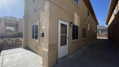 Main picture of 2717 Idalia Ave