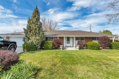 Main picture of 731 E Shiloh Way