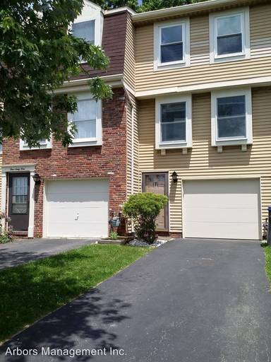 Main picture of 171 Scott Ln