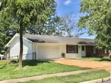 Main picture of 501 Sulphur Spring Rd