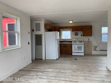 Main picture of 233 Bridge St Apartments