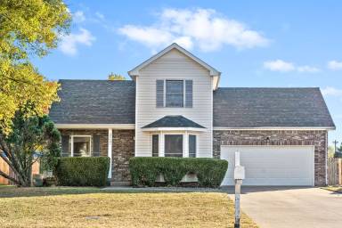 Main picture of 3737 Heather Dr