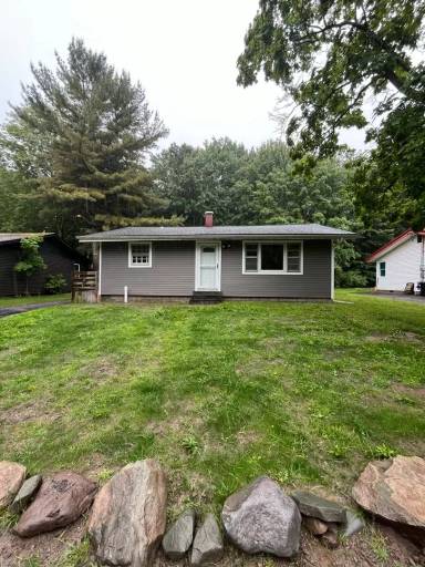Main picture of 9 Morris Dr