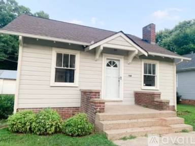 Main picture of 750 Johnson Ave NW