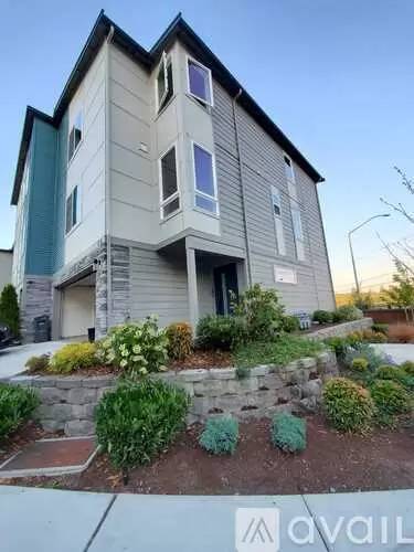 Main picture of 17905 35th Ave SE