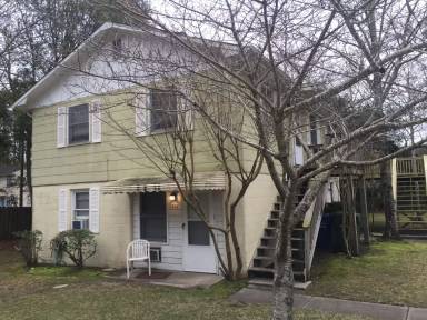 Main picture of 4902 Franklin Ave