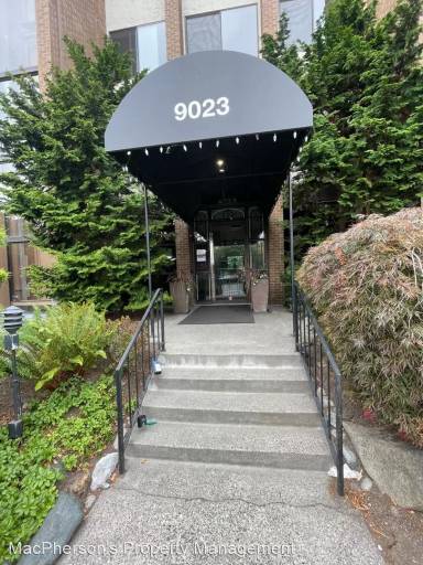 Main picture of 9023 Mary Ave NW