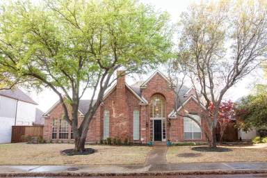 Main picture of 5139 Bellerive Dr