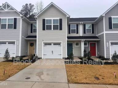 Main picture of 6650 Gibraltar Rock Dr