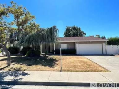 Main picture of 1081 Winton Dr