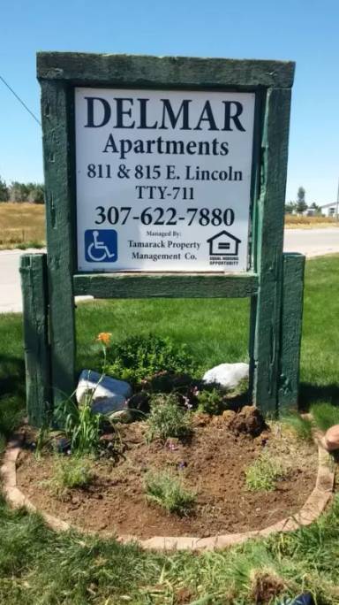Main picture of 811 E Lincoln St