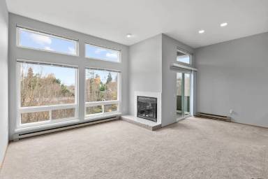 Main picture of 9044 35th Ave SW