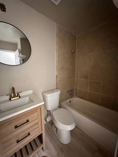 Main picture of 4200 Narcissus Dr