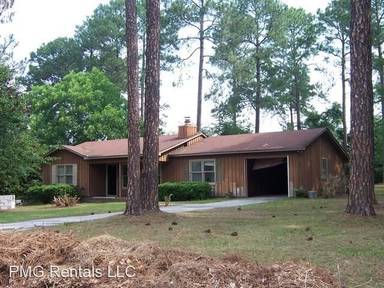 Main picture of 801A Robin Hood Trl