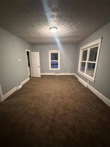 Main picture of 709 3rd St SE