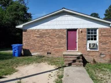 Main picture of 1131 Southwood Dr