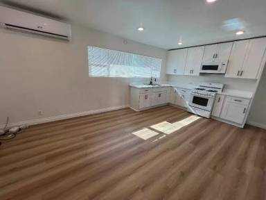 Main picture of 249 E Graham Ave