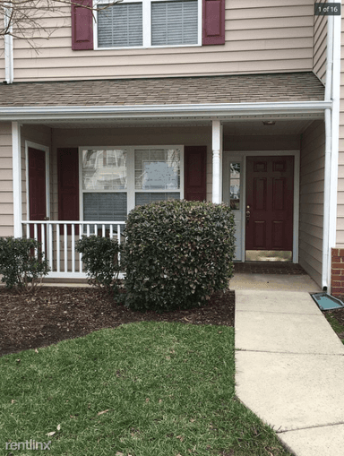 Main picture of 4698 Twin Hickory Lake Dr