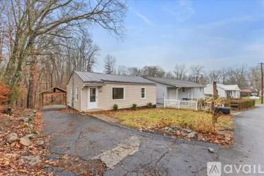 Main picture of 1704 Seaver Rd