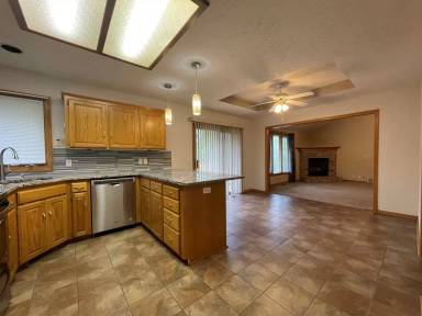 Main picture of 4014 Buccaneer Blvd