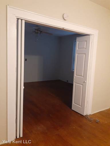 Main picture of 266 W End Ave