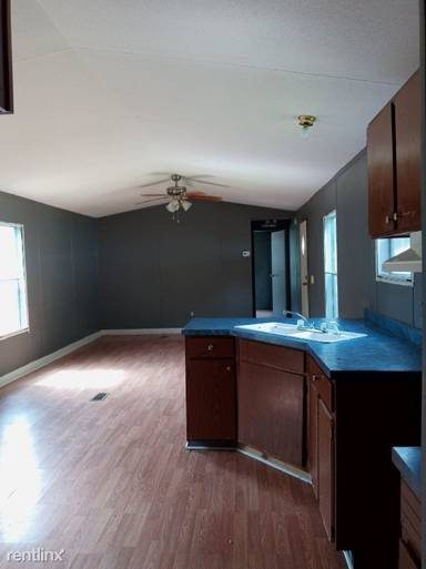 Main picture of 308 Pepper St