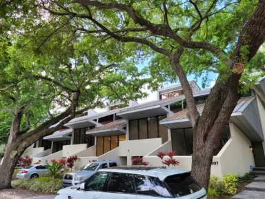Main picture of 1509 S Bay Villa Pl