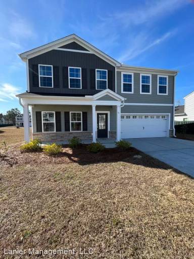 Main picture of 99 Excel Dr