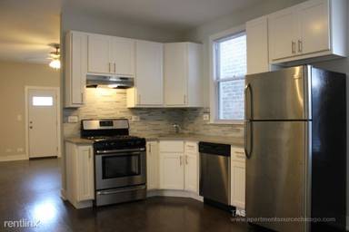 Main picture of 3309 N Southport Ave