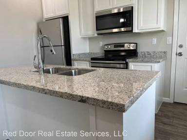 Main picture of 5901 Sandpiper Ave