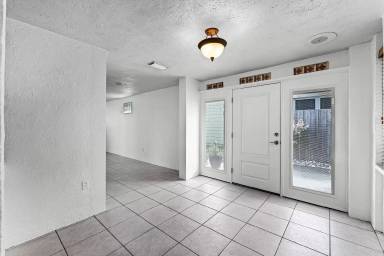 Main picture of 2814 Harrison Ave