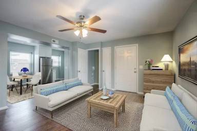 Main picture of 4115 Warwick Blvd