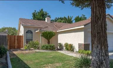 Main picture of 8401 Hemlock Ct