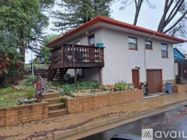 Main picture of 237 Brook Rd
