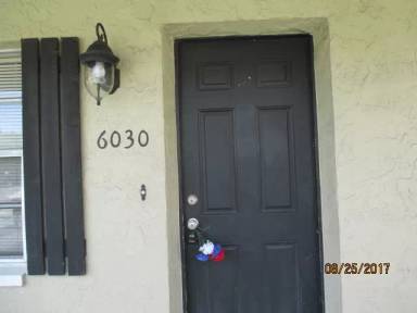 Main picture of 6012 Antrim St