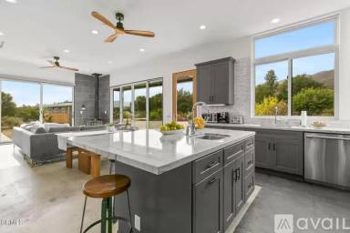 Main picture of 12135 Chumash Rd