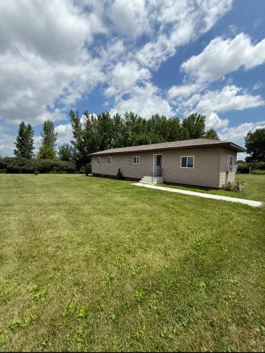 Main picture of 2781 Edgewood Rd