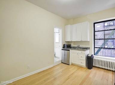 Main picture of 53 W 72nd St