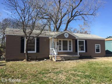 Main picture of 601 W Beach St