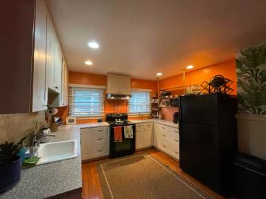 Main picture of 6228 7th Ave NW