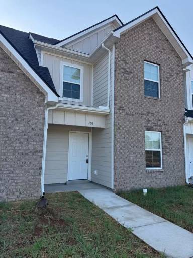 Main picture of 203 Mountaindale Dr