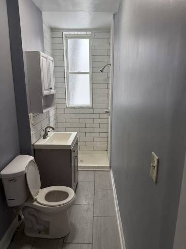 Main picture of 3236 6th Ave