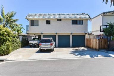 Main picture of 233 La Paloma